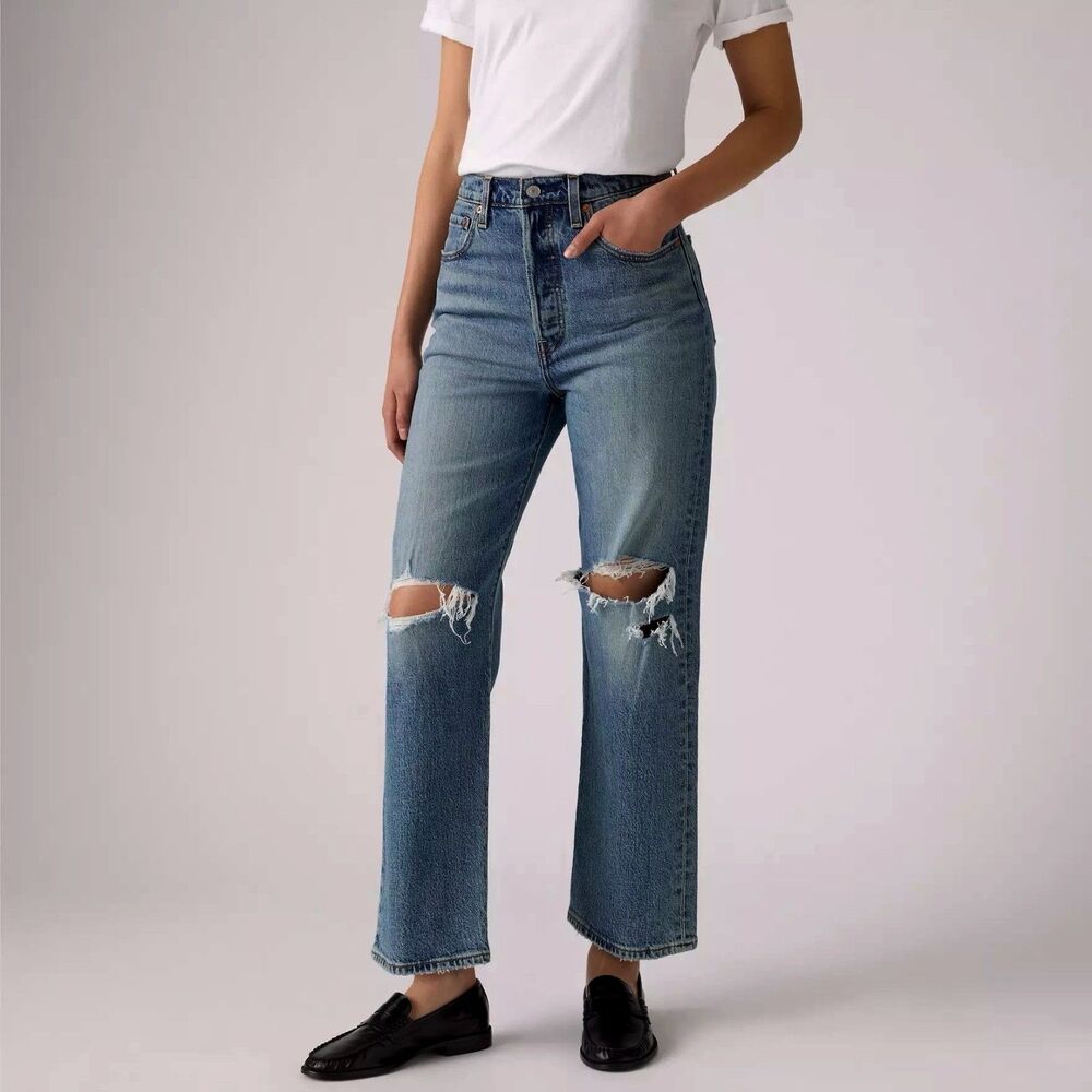 NWT $79.50 Levi's Ribcage Straight Ankle Distressed Med Wash Jeans Women 26x27